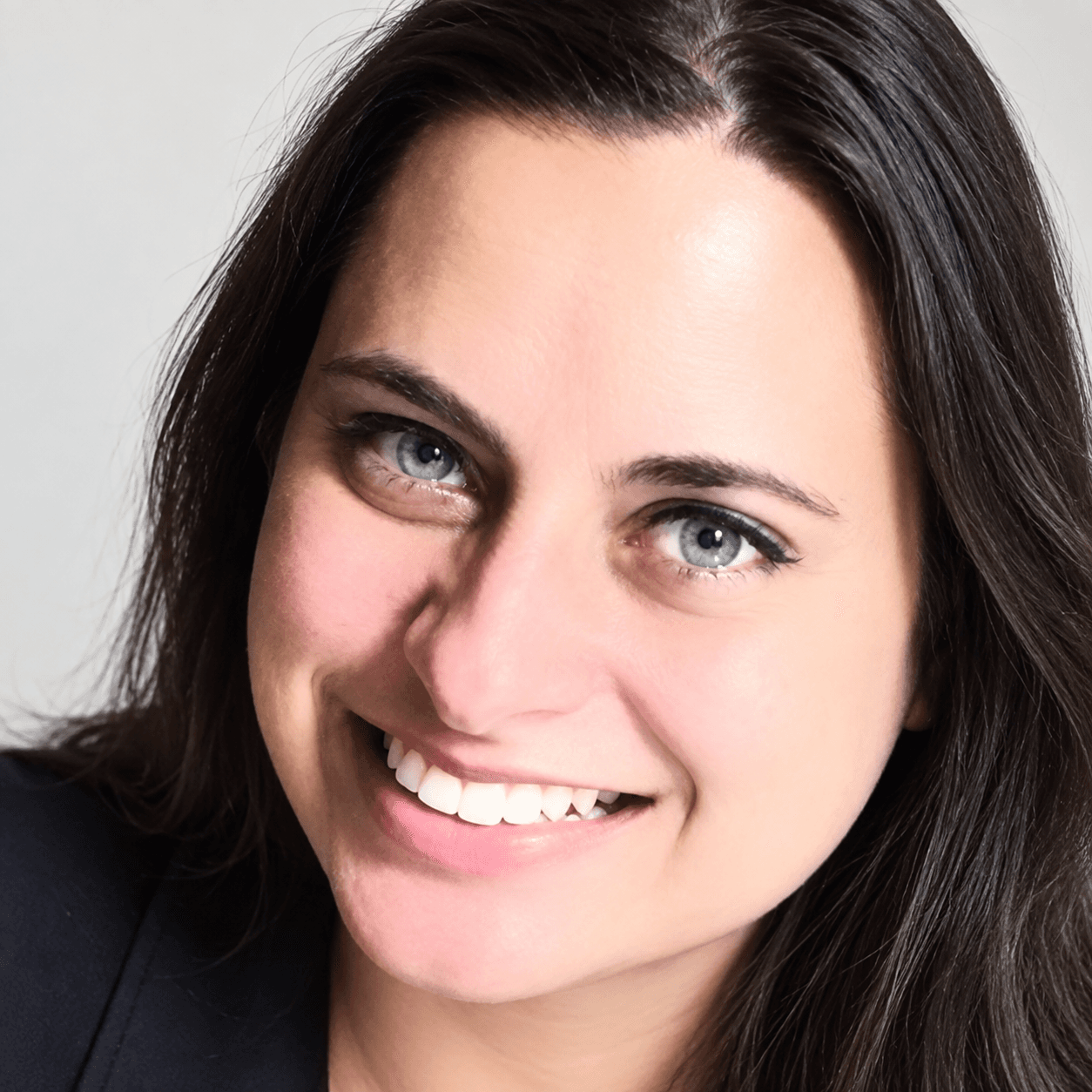 Retrato de Dayane, Administrativo na Tiagora